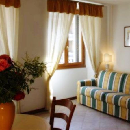 Residence Il Giglio Firenze Esterno foto